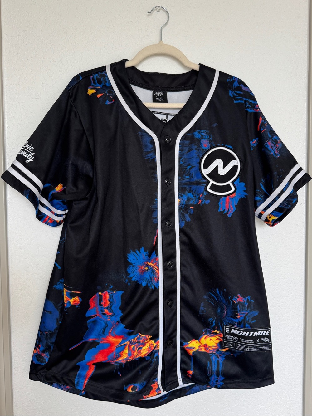 NGHTMRE Electric Family Unisex Jersey Size L